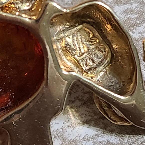 Vintage 9mm Cabochon Baltic Amber Set in Vermeil Elephant 🐘 Pendant - Picture 4 of 6